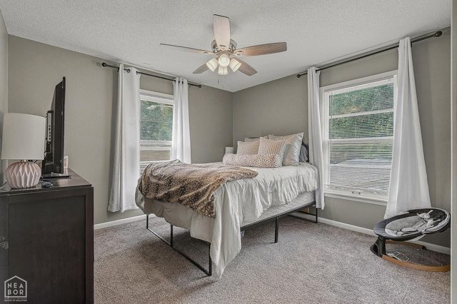 1509 Crestview Dr, Paragould, AR 72450