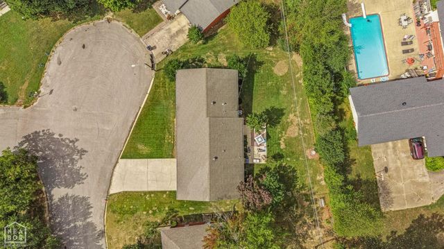 1509 Crestview Dr, Paragould, AR 72450