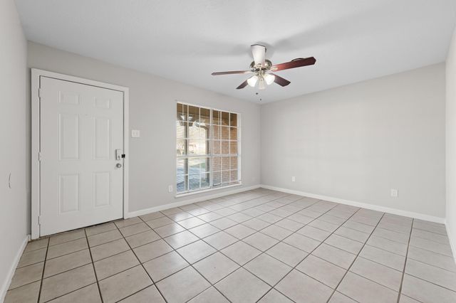11218 Rebel Road, Houston, TX 77016