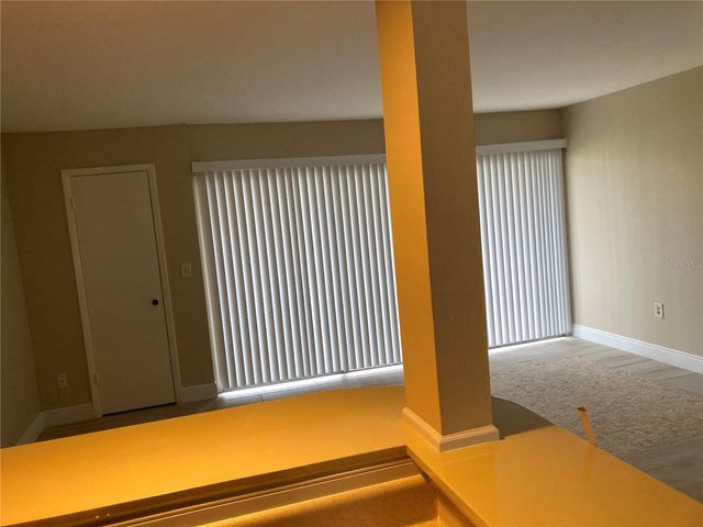 3840 N LAKE DRIVE 126, Tampa, FL 33614