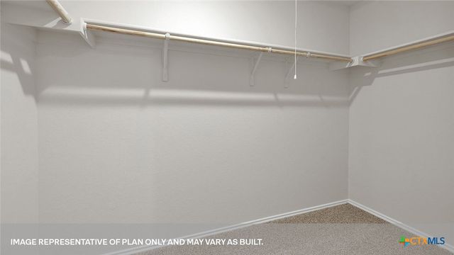 204 SURREY OAKS, Maxwell, TX 78656