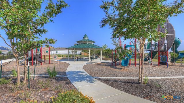 204 SURREY OAKS, Maxwell, TX 78656