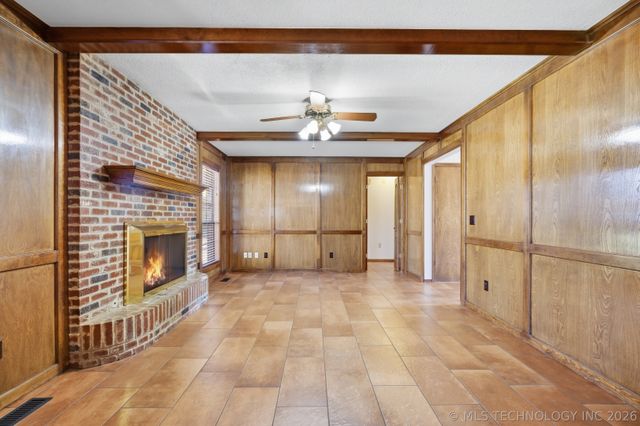 3211 S Bermuda Drive, Sand Springs, OK 74063