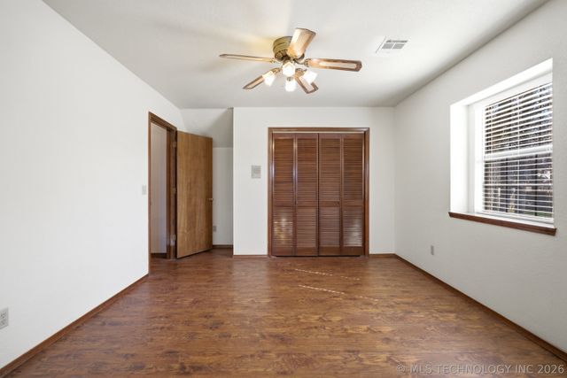 3211 S Bermuda Drive, Sand Springs, OK 74063