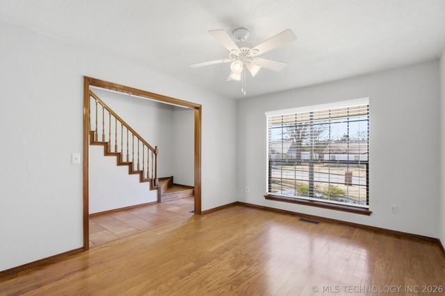 3211 S Bermuda Drive, Sand Springs, OK 74063