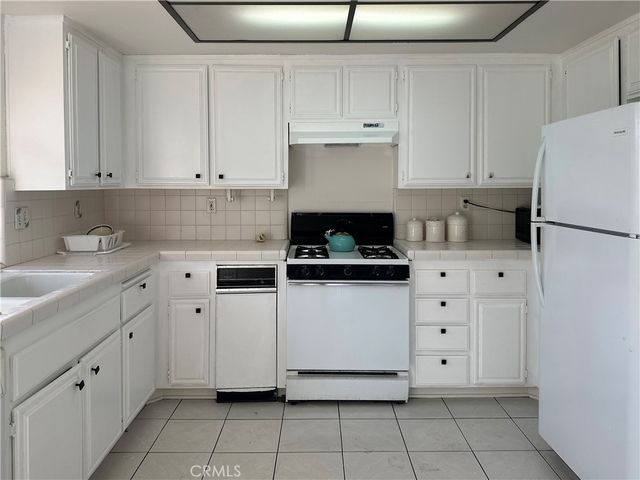 22356 Valdemosa, Mission Viejo, CA 92692