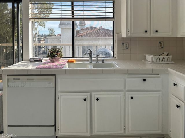 22356 Valdemosa, Mission Viejo, CA 92692