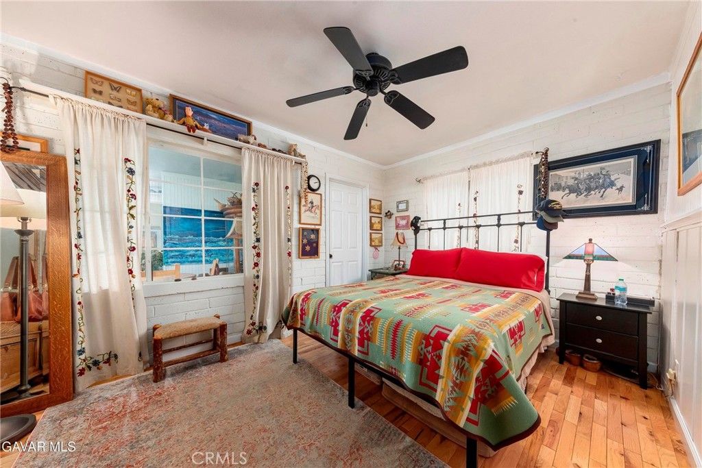 Image 18 of property listing at 40115 87th W, Leona Valley, CA 93551