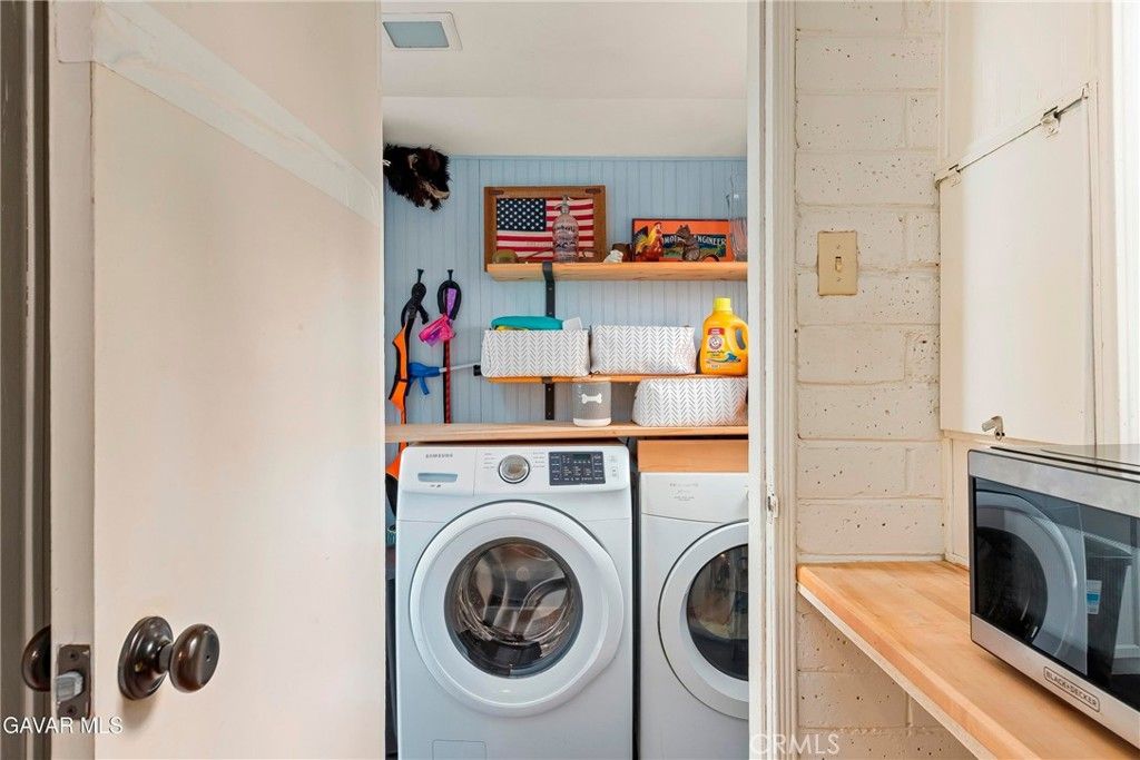 Image 24 of property listing at 40115 87th W, Leona Valley, CA 93551