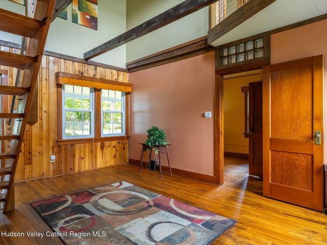 34 Tillson Road, Tillson, NY 12486