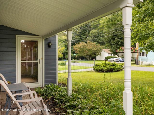 34 Tillson Road, Tillson, NY 12486