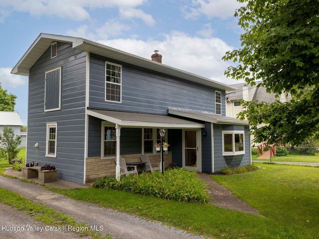 34 Tillson Road, Tillson, NY 12486