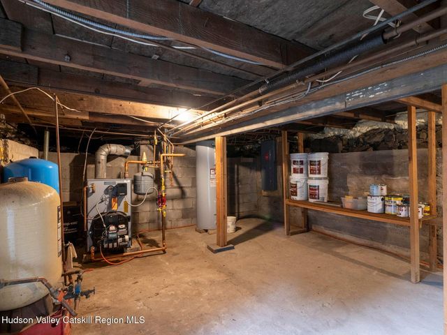 34 Tillson Road, Tillson, NY 12486