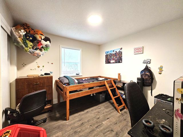 1967 S St Charles Avenue, Springfield, MO 65804