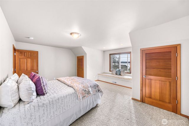 3425 Rose Lane, Camano Island, WA 98282