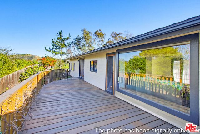 3709 Buena Creek Road, Vista, CA 92084