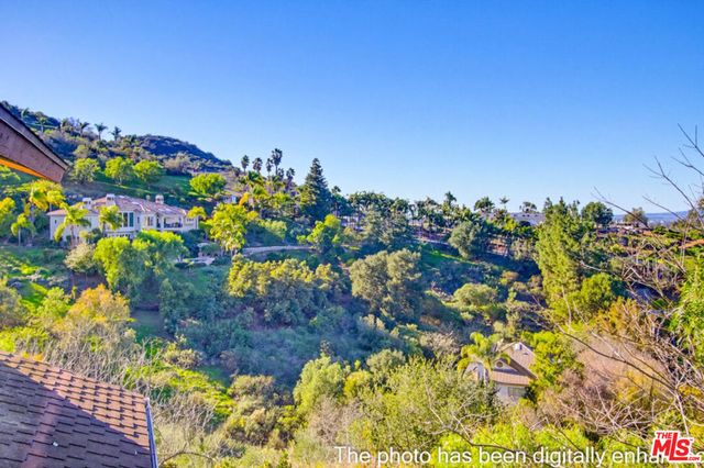 3709 Buena Creek Road, Vista, CA 92084