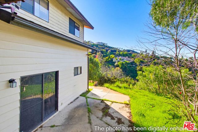 3709 Buena Creek Road, Vista, CA 92084