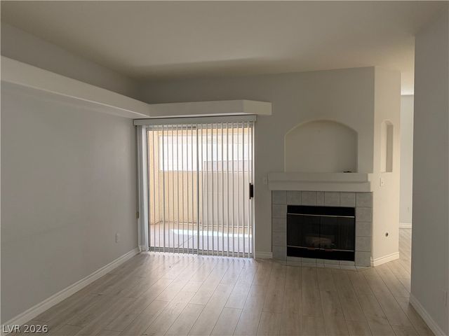 8420 White Eagle Avenue 104, Las Vegas, NV 89145