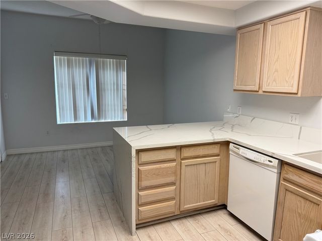 8420 White Eagle Avenue 104, Las Vegas, NV 89145