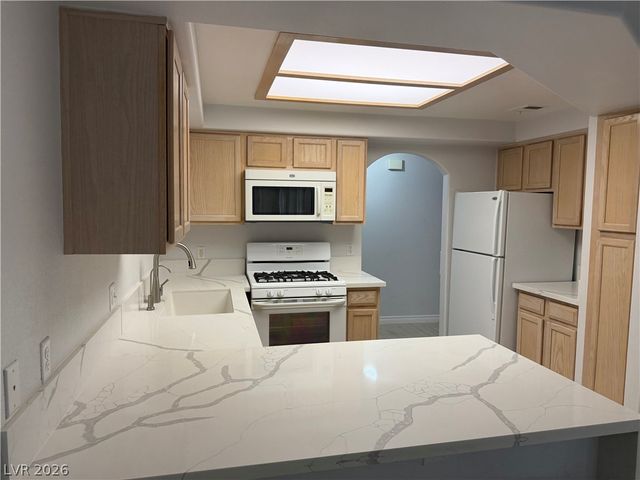 8420 White Eagle Avenue 104, Las Vegas, NV 89145