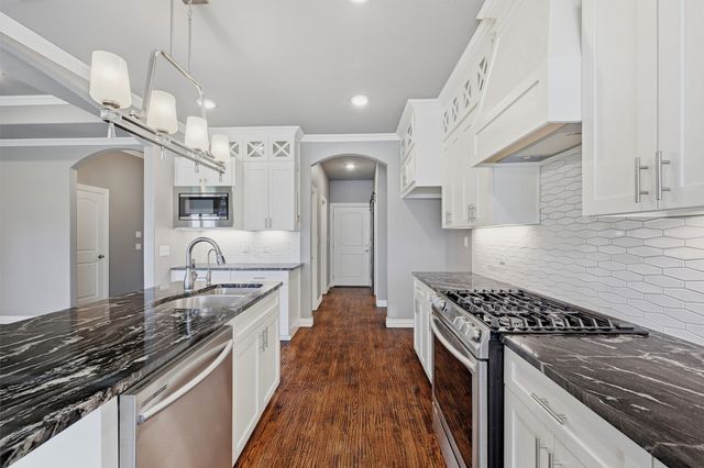 3832 Fawn Meadow Trail, Denison, TX 75020