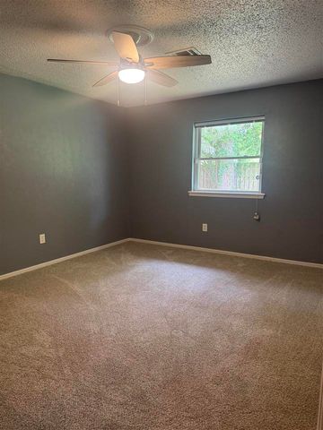 2312 NE Village Dr, Lawton, OK 73505