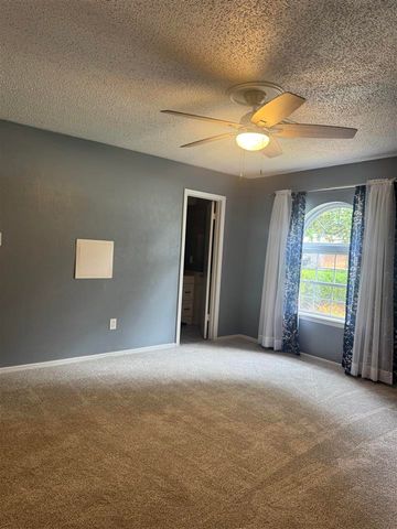 2312 NE Village Dr, Lawton, OK 73505