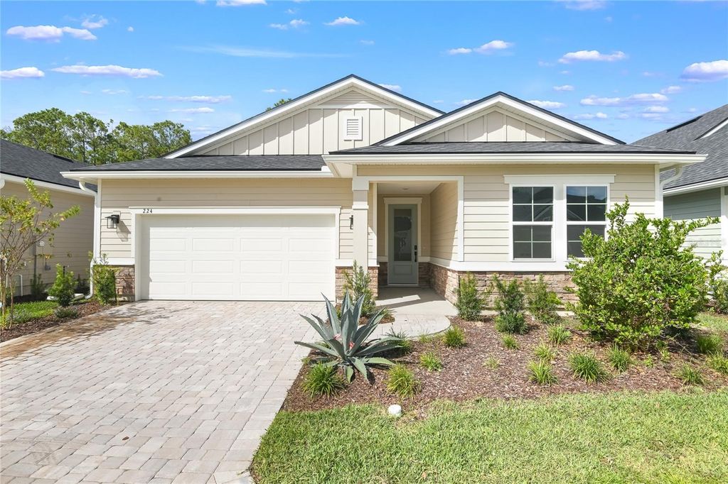 224 THORNBERRY WAY, Palm Coast, FL 32164