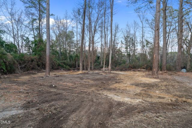 5420 Shipman Road, Hope Mills, NC 28348