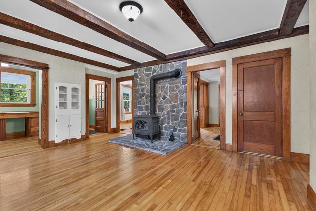 621 Bradford Road, Newport, NH 03773