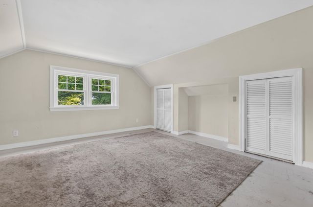 621 Bradford Road, Newport, NH 03773