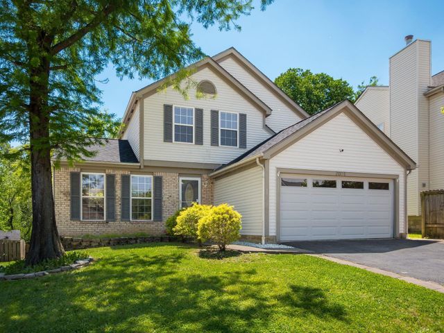 2001 Queens Meadow Lane, Grove City, OH 43123