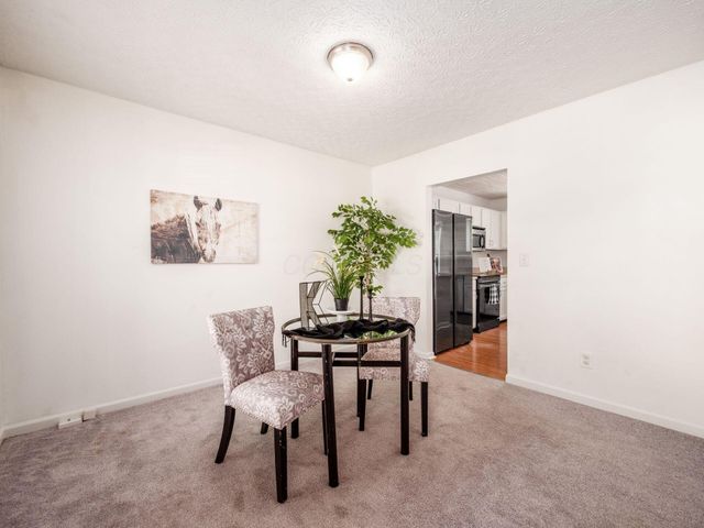 2001 Queens Meadow Lane, Grove City, OH 43123