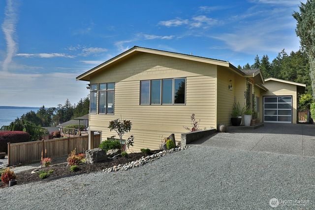 663 Windmill Drive, Freeland, WA 98249