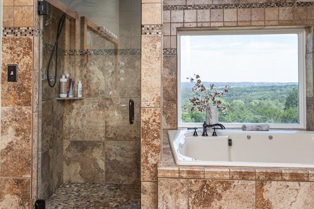290 SW Japonica Road, Hunt, TX 78024