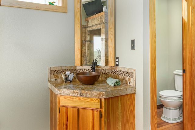 290 SW Japonica Road, Hunt, TX 78024