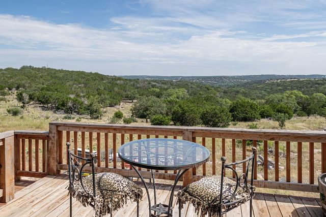 290 SW Japonica Road, Hunt, TX 78024