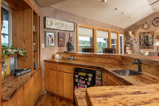 290 SW Japonica Road, Hunt, TX 78024