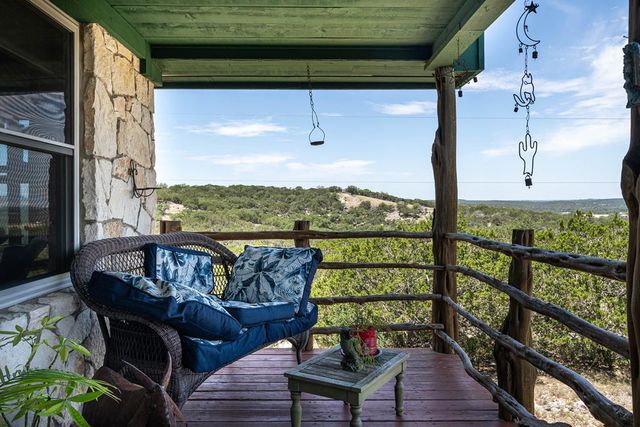 290 SW Japonica Road, Hunt, TX 78024