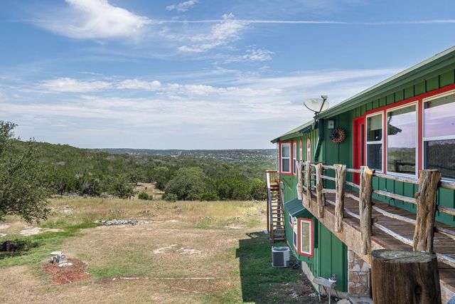 290 SW Japonica Road, Hunt, TX 78024