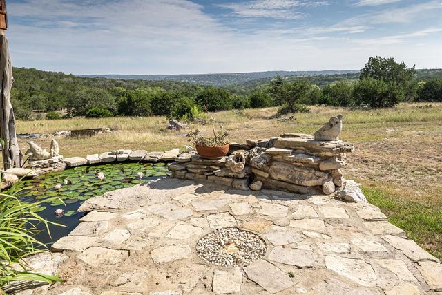 290 SW Japonica Road, Hunt, TX 78024