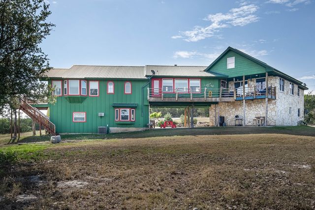 290 SW Japonica Road, Hunt, TX 78024