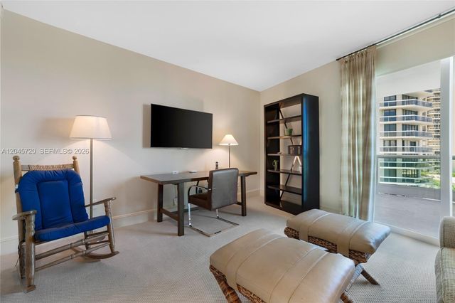 20155 NE 38th Court 904, Aventura, FL 33180