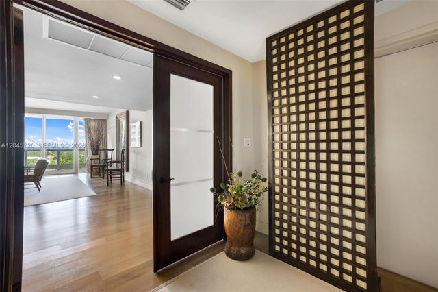 20155 NE 38th Court 904, Aventura, FL 33180