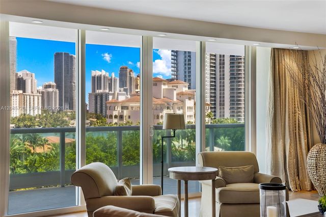 20155 NE 38th Court 904, Aventura, FL 33180