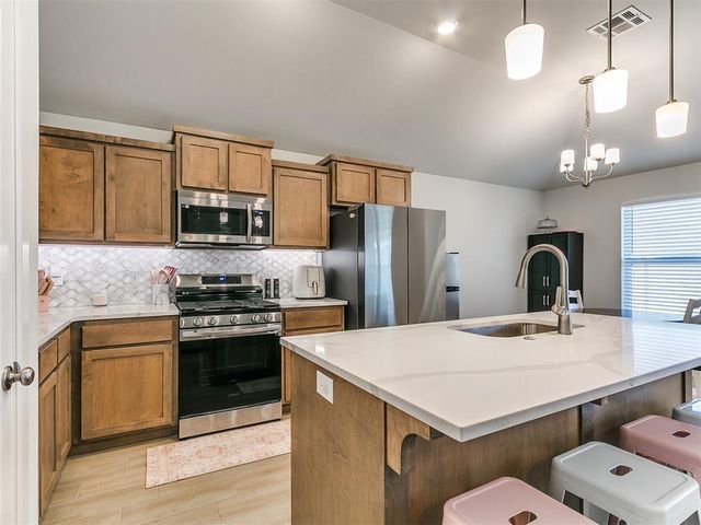 1710 Addington Road, Newcastle, OK 73065