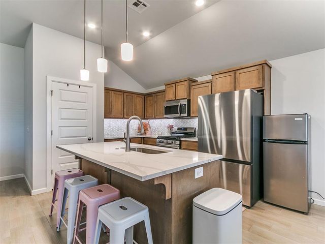 1710 Addington Road, Newcastle, OK 73065