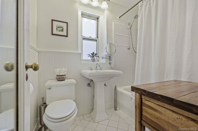 250 Bronxville Road 2G, Bronxville, NY 10708