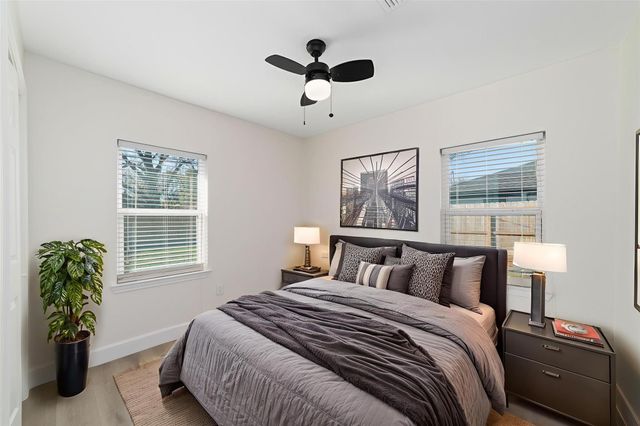 714 E 43rd Street, Houston, TX 77022